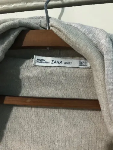 Casaquinho cinza ZARA TAM P
