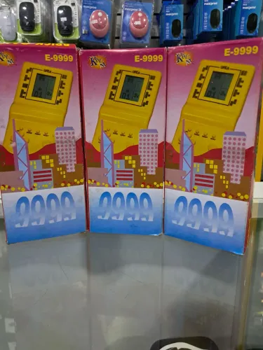 Mini Game E-9999 - Reviva a Nostalgia!