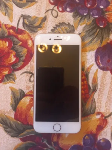iPhone 8 Gold 64GB Com 3 Capinhas