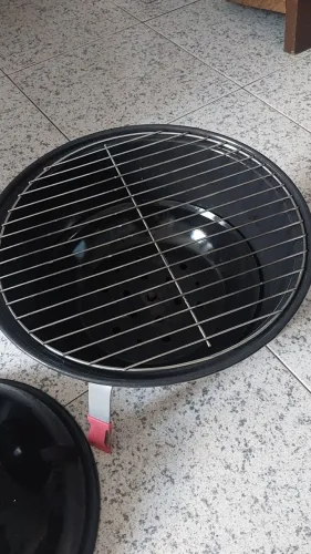 Ótima churrasqueira a carvão, marca de qualidade: tramontina