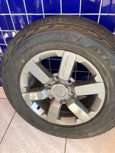 Rodas da troller t5 já com pneus SCORPION