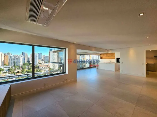 Apartamento 192m² a venda no Campo Belo