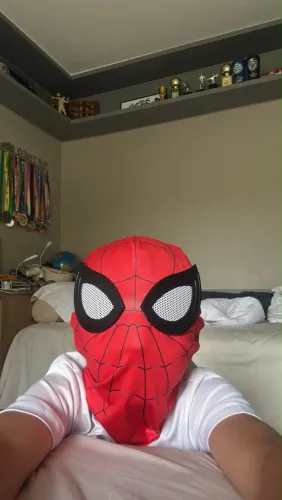 Máscara homem aranha