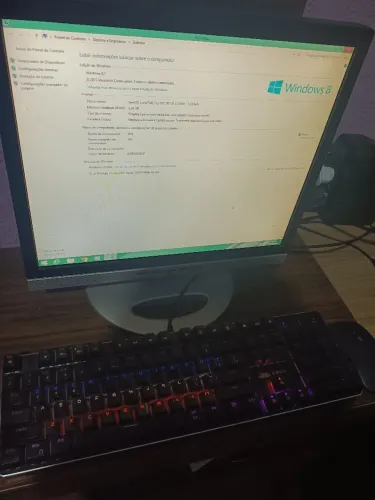 Computador i3 e 8 de RAM e placa de video gt 210