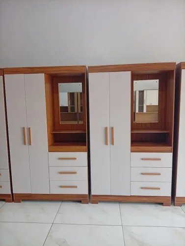 guarda roupa solteiro 