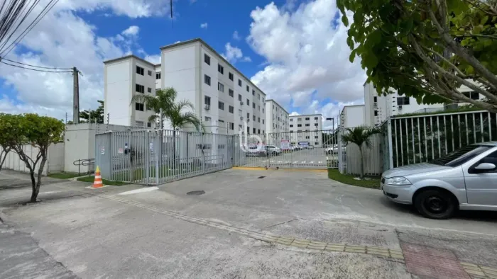 Apartamento para locação, 2 quartos, 3° andar - Maraponga, Fortaleza