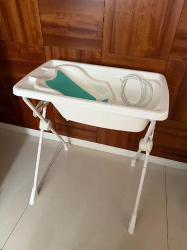 Banheira para Bebê Burigotto Completa (Com Suporte e Redutor)