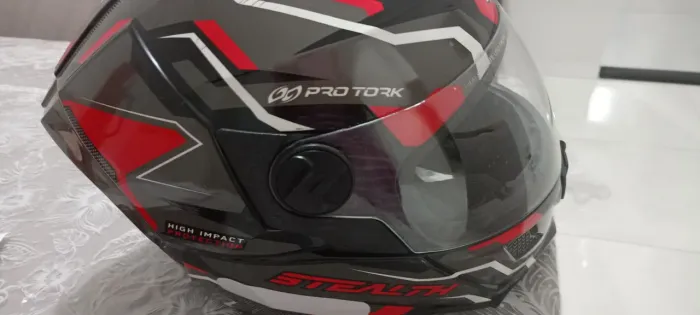 Dois Capacete Poucos Meses Usado