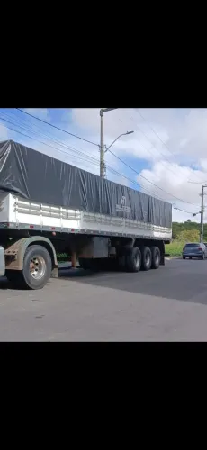 Carreta random 