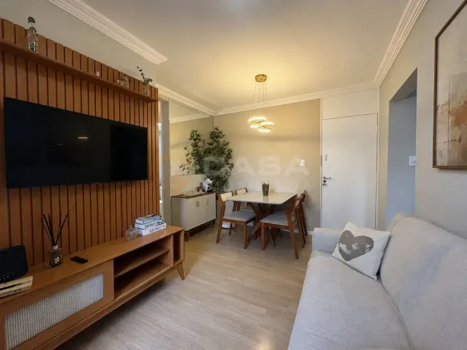 Apartamento 2 quartos reformado com sol da manhã