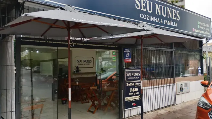 Restaurante completo à venda - Estrutura pronta para operar
