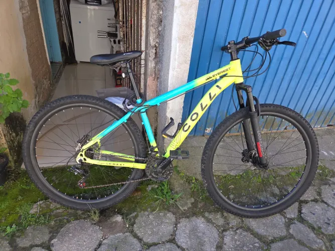 Bicicleta mtb semi-nova