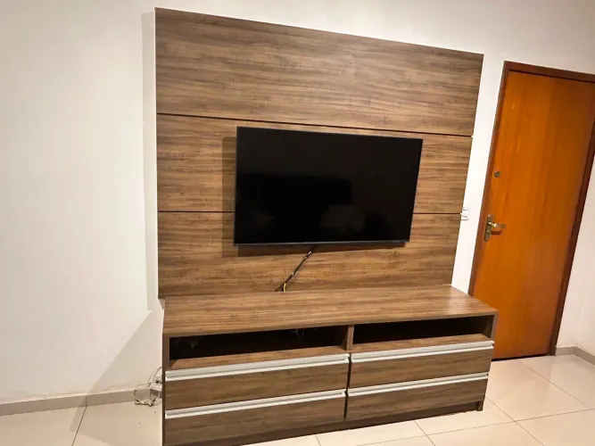 Rack madeira (sem a tv)