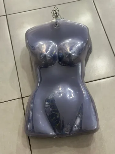 Cabide de acrílico