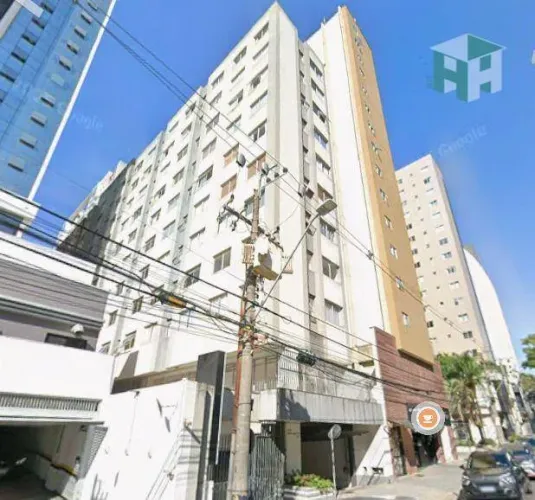 Apartamento para locação mensal no Centro de Curitiba/PR