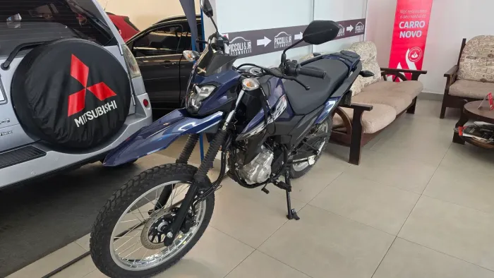 Honda NXR 160 Bross M 2026 com apenas 1.800 km rodados R$25.900,00