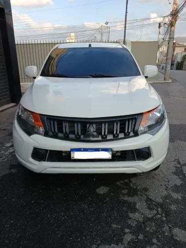 Mitsubishi L200 Triton Sport GLS 2.4 CD Diesel Aut. 2022