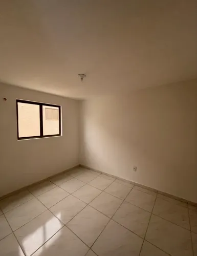 QUARTO PARA ALUGAR | somente para Mulheres 