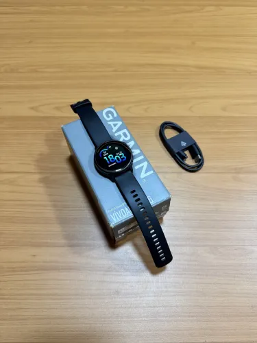 Garmin VivoActive 6 preto