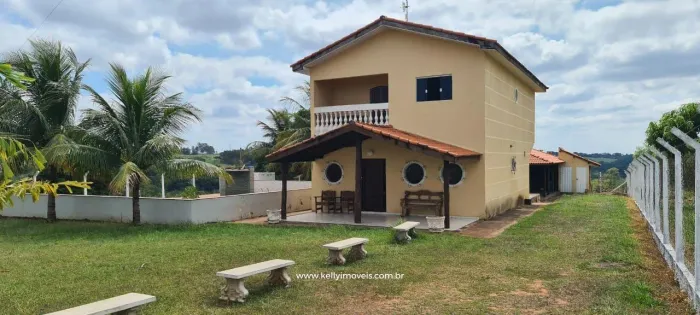 Fazenda para Venda em Presidente Prudente, Residencial Pacaembú, 3 dormitórios, 1 suíte, 2