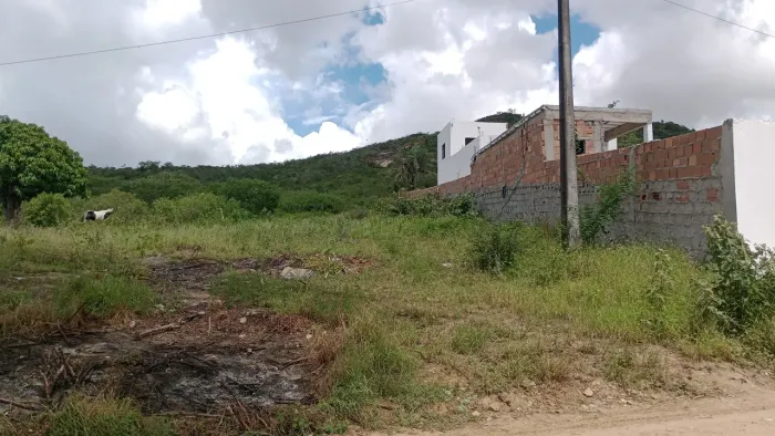 TERRENO EM SERRINHA BA 9X30