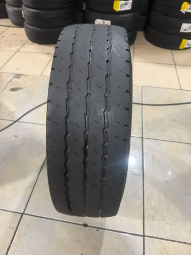 Pneu 225 75 16 carga