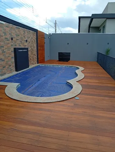 Deck de madeira 