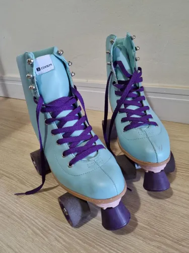 Patins feminino
