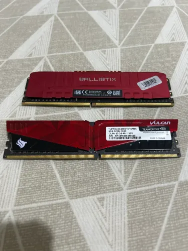 Duas Memórias RAM 8 GB