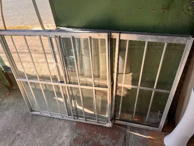 Janelas de Alumínio com Vidro