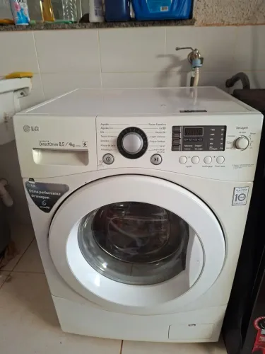 Máquina lava e seca LG