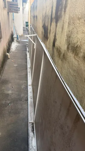 Toldo, estrutura de lona e Metalon
