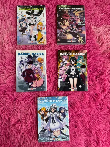 Coleção Completa Mangá Kazumi Magica Volumes 1 ao 5 - Edição Francesa Importada