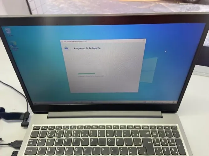 notebook lenovo core i3 8100 4 gigas hd 1 tera tela 15.6