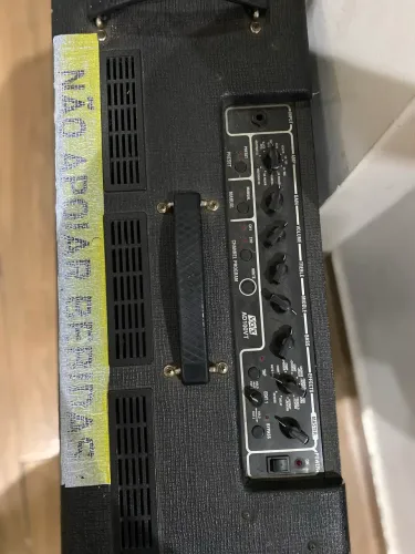 Amplificador Vox Valvetronix