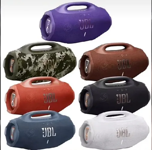 Boombox 4 lacrada com nota fiscal.