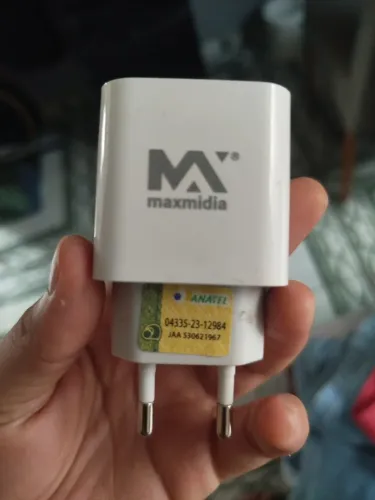 Carregador de celular