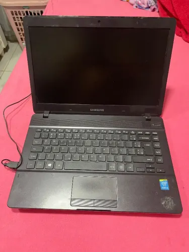 Vendo Notebook Samsung