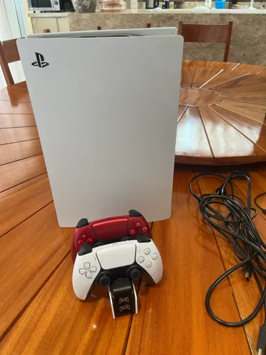 PlayStation 5 Standard Mídia física + 2 Controles + Base + Elden Ring
