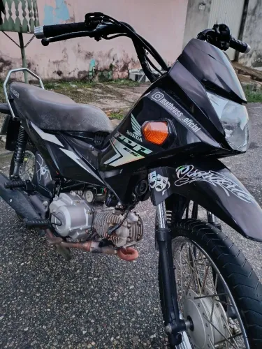 Vendo essa pop 110i 2025