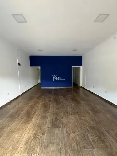 Loja com 58 m² e 2 Vagas - Destaque sua Marca em uma Localização Estratégica no Demarchi! 