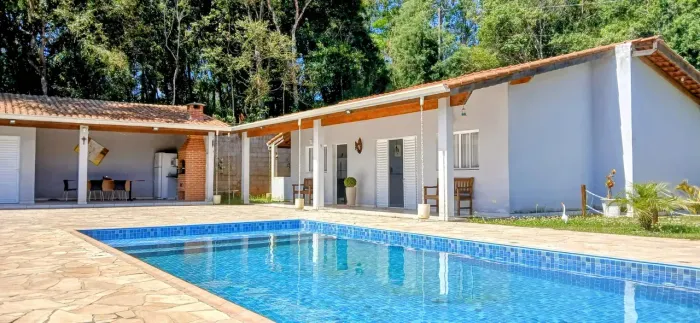 Vende linda chácara em condomínio fechado ibiuna