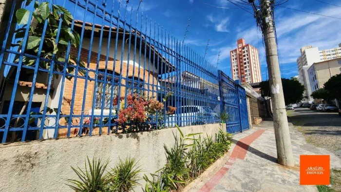Excelente Casa Ampla para Locação 359 m² de Área Interna | Localização Privilegiada