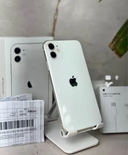 Iphone 11 pronto para usso