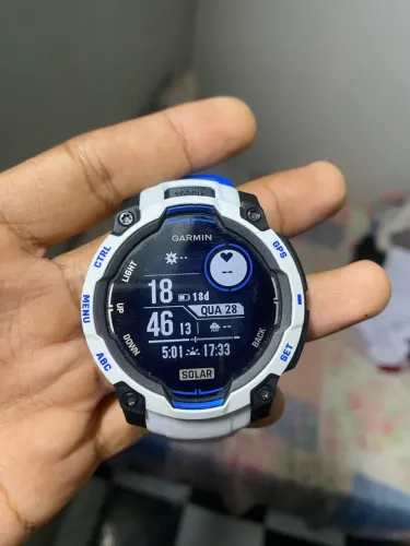 Garmin Instinct 3 Solar 45mm - Menos de 1 Ano - GPS, Lanterna etc ...