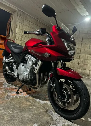 Bandit baixo km