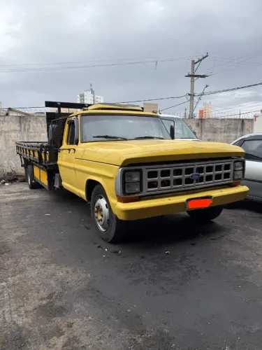 Ford F4000 Mwm Carroceria De Madeira Aberta (estendida)