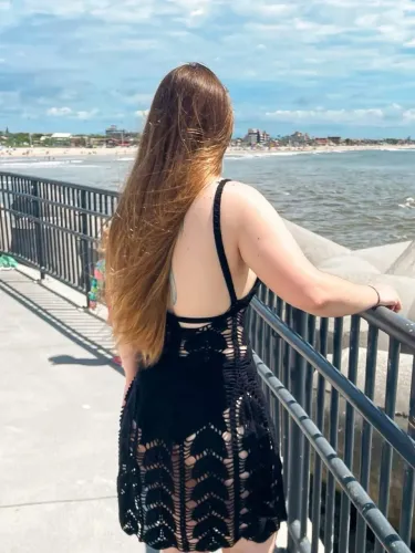 Vestido / saída de praia em crochê preto