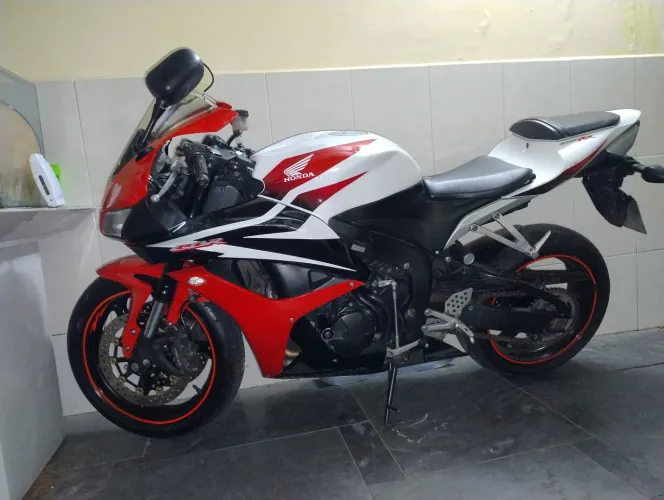 Honda CBR 600 rr