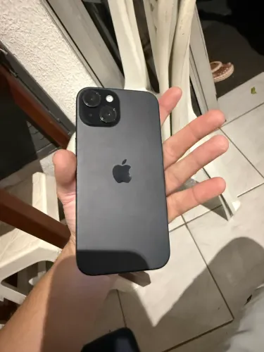 iPhone 15 novo